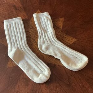 Basic Editions White Ribbed Men's Socks